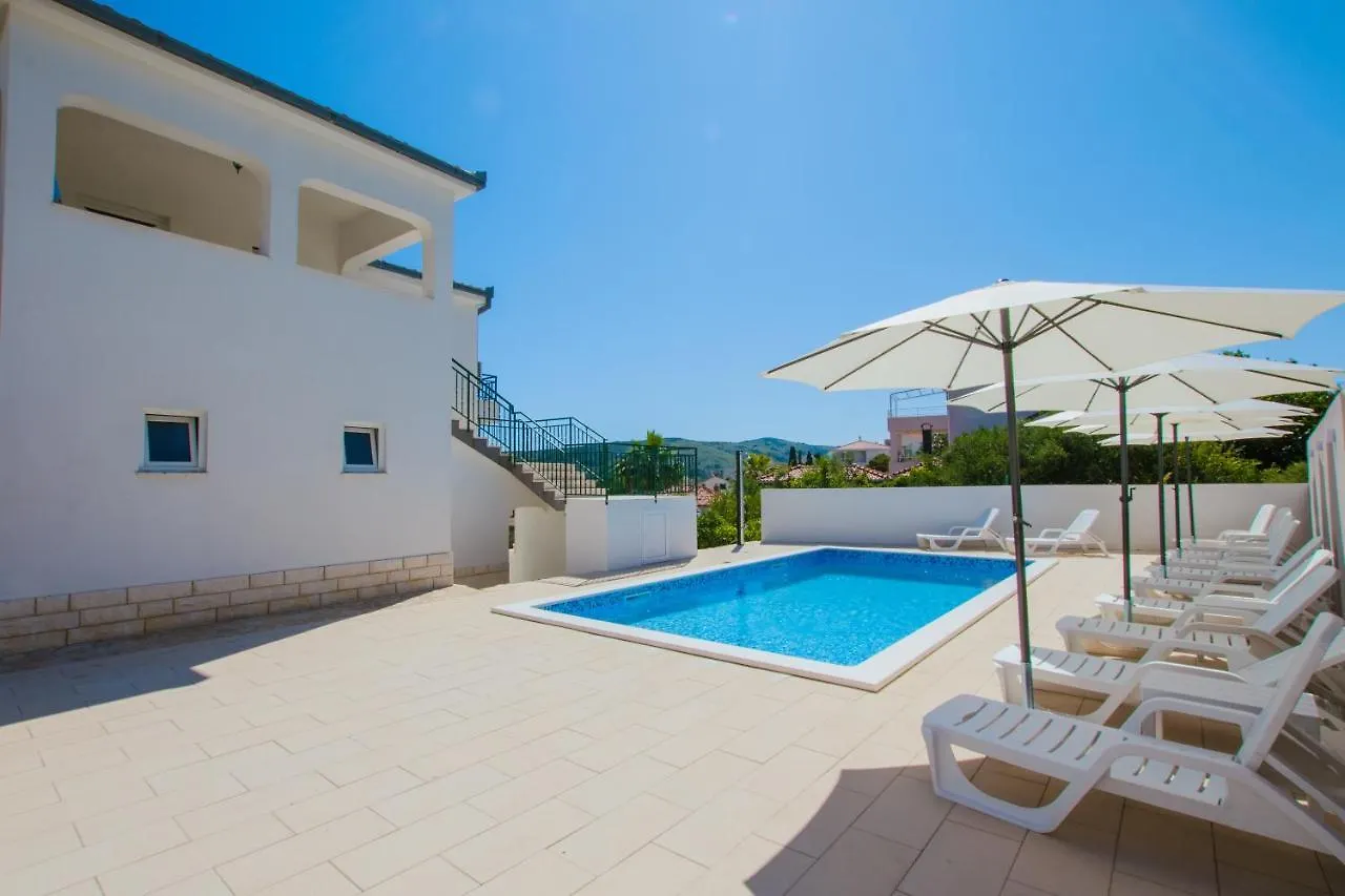 Apartments M Seget Vranjica 0*,  Croatia