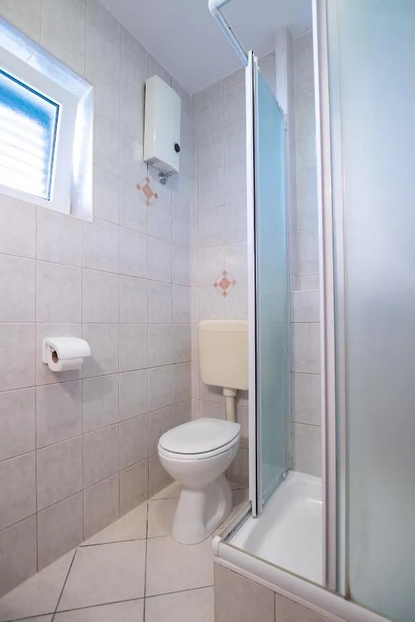 Apartments M Seget Vranjica