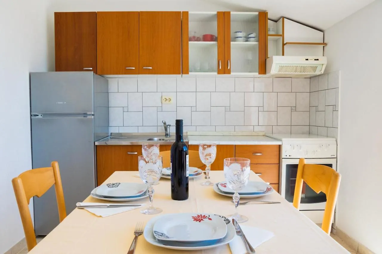 Apartments M Seget Vranjica Croatia
